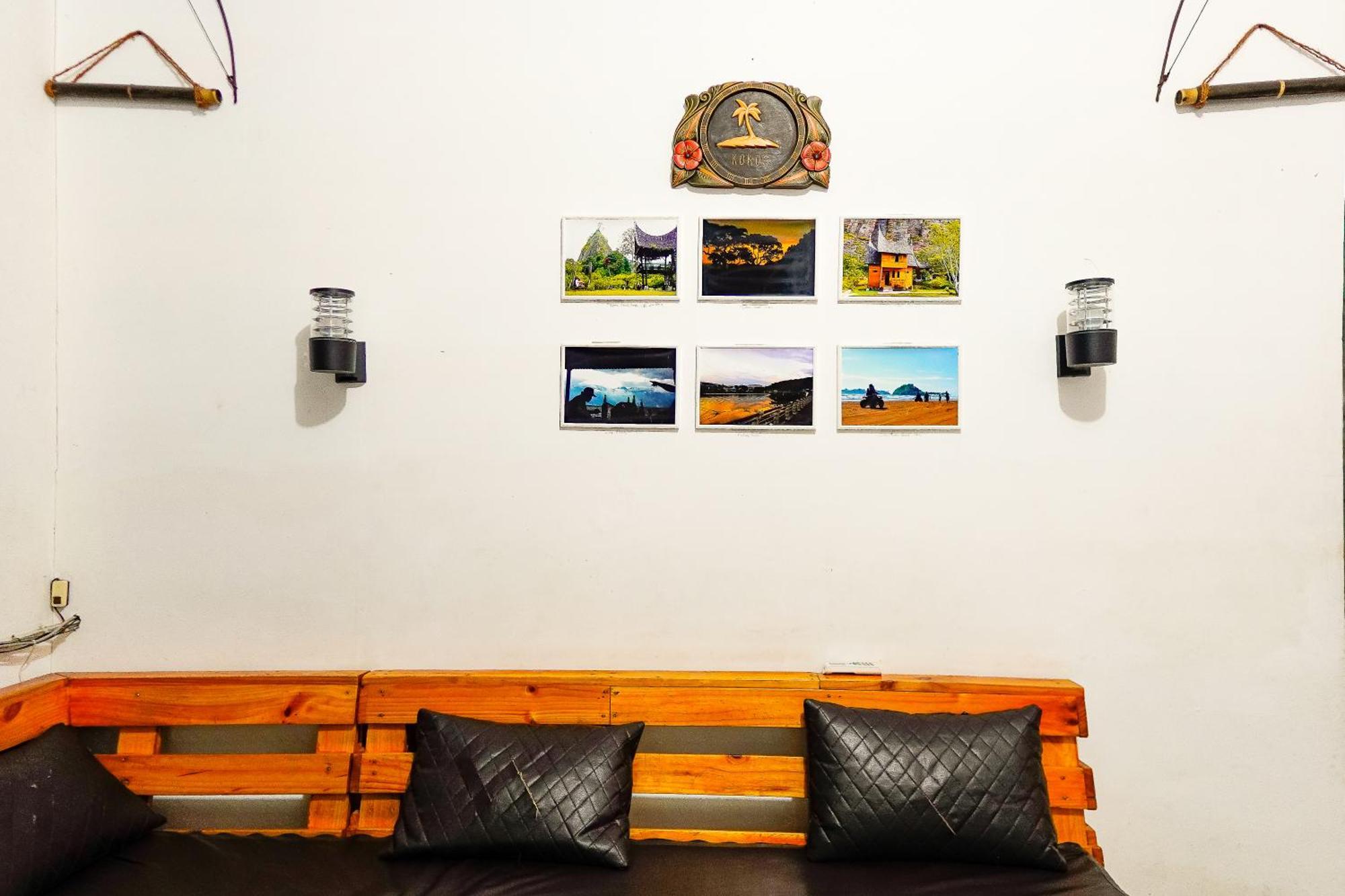 Kokos Hostel Padang City Екстериор снимка