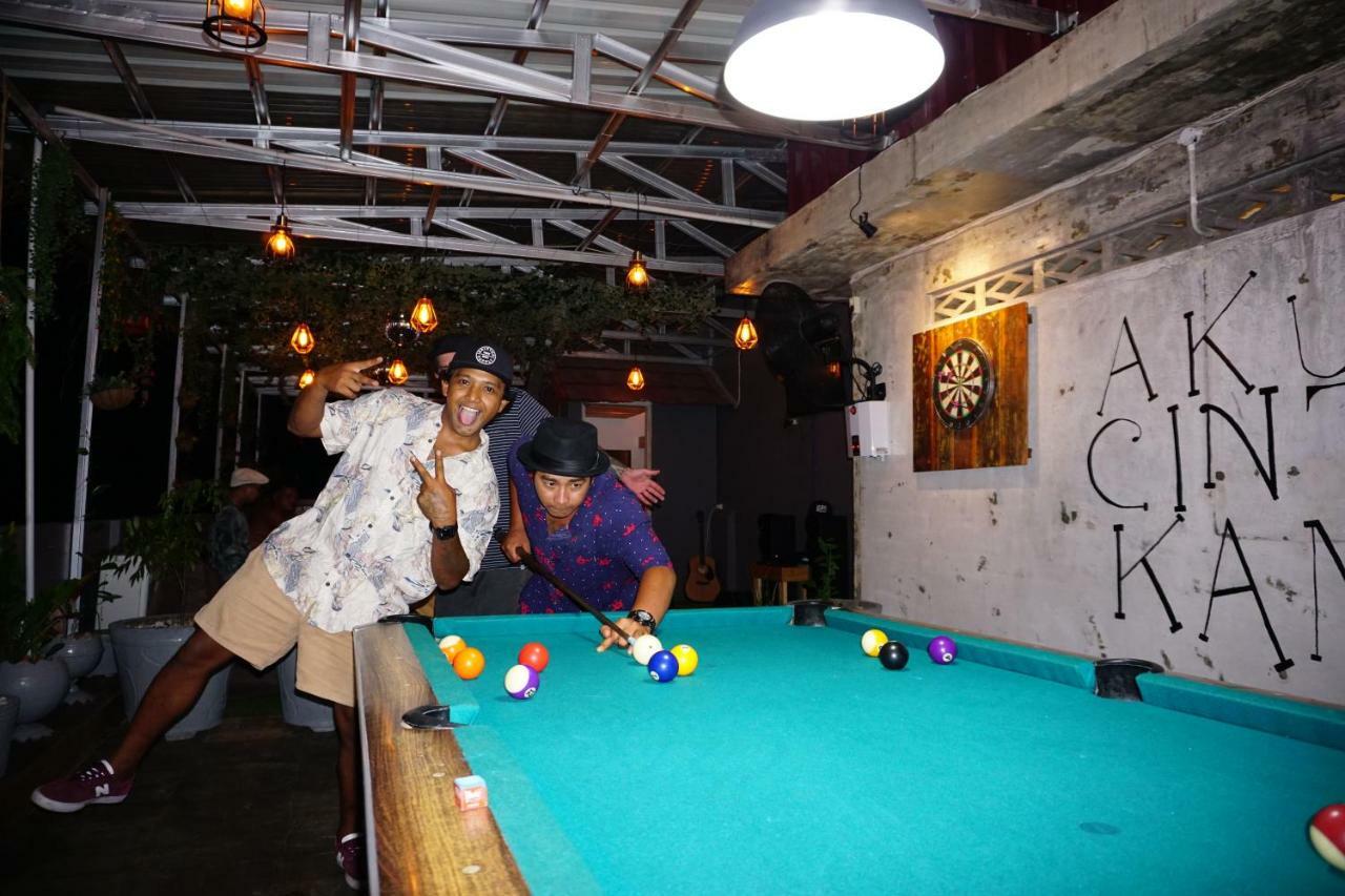 Kokos Hostel Padang City Екстериор снимка